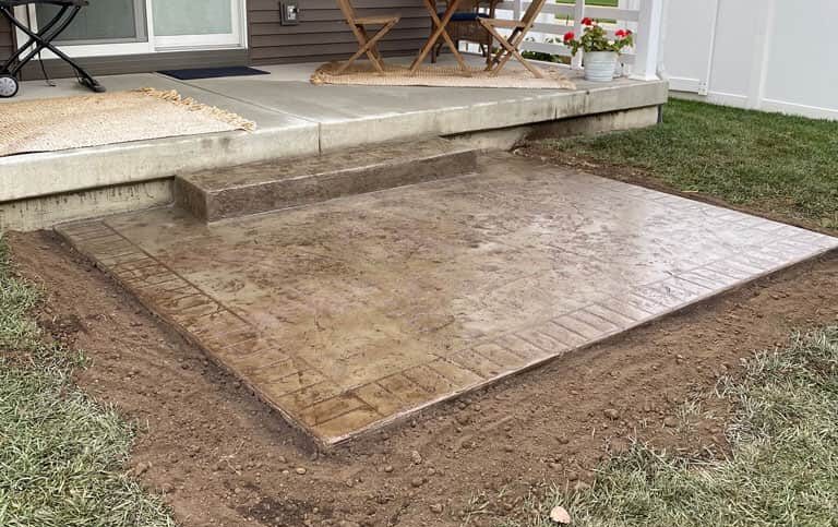 backyard concrete patio services chatham illinois